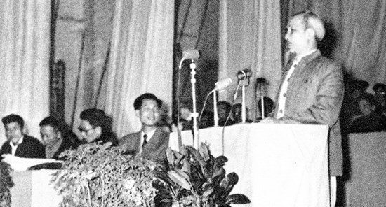 Bác Hồ nói chuyện tại Đại hội Văn nghệ toàn quốc lần thứ II - ảnh 1