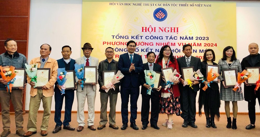 Đại hội thành lập Hội Văn hóa các dân tộc thiểu số Việt Nam - ảnh 1