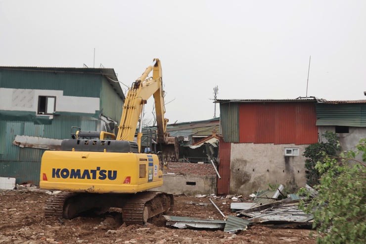 Cưỡng chế vi phạm đất đai: Siết kỷ cương, gỡ “điểm nghẽn” cho dự án - ảnh 1