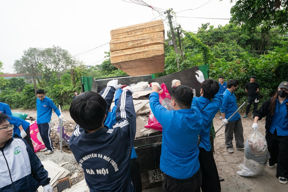 Hàng nghìn người hưởng ứng “Hành động Xanh - Chọn tương lai Xanh” - ảnh 4