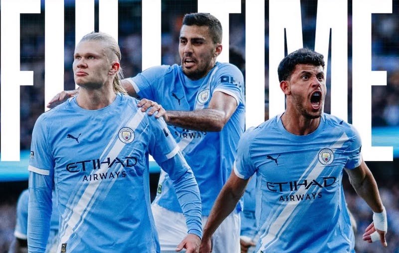 Man City hạ Arsenal 2-1, chạm tay vào cúp vô địch Ngoại hạng Anh   - ảnh 1