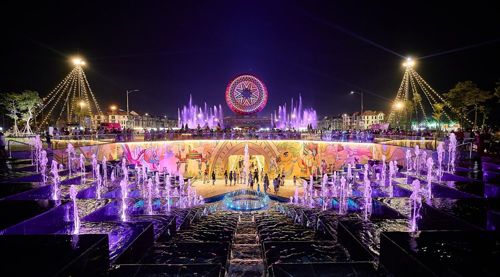 Khách Hà Nội tấp nập đến Sun World Ha Nam dịp Giỗ Tổ, báo hiệu sức hút dịp 30.4 - 1.5  - ảnh 10