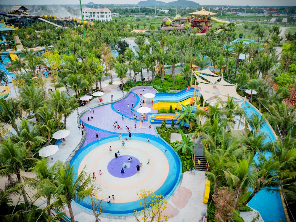 Khách Hà Nội tấp nập đến Sun World Ha Nam dịp Giỗ Tổ, báo hiệu sức hút dịp 30.4 - 1.5  - ảnh 5