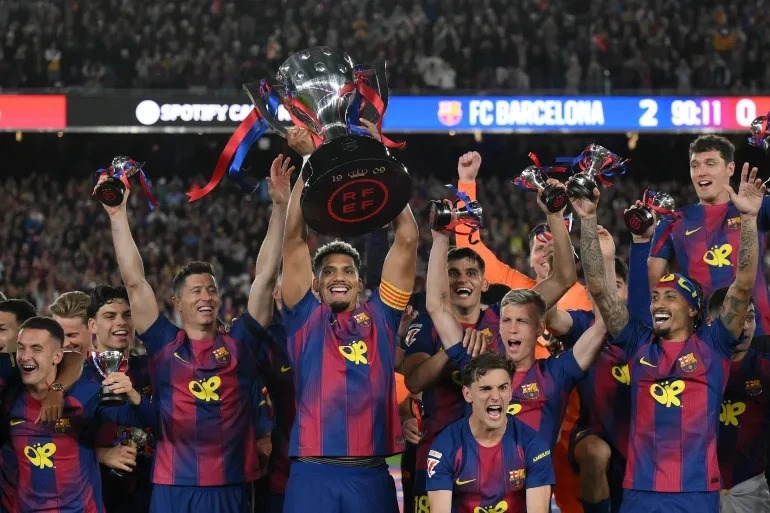 Đè bẹp Real, Barca vô địch La Liga sớm 3 vòng - ảnh 1