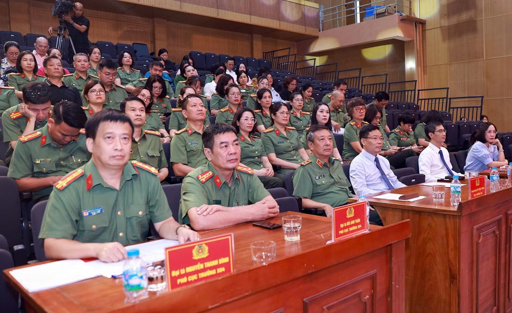 Báo Công an nhân dân ra mắt hệ thống quản trị toà soạn điện tử và giao diện mới - ảnh 1