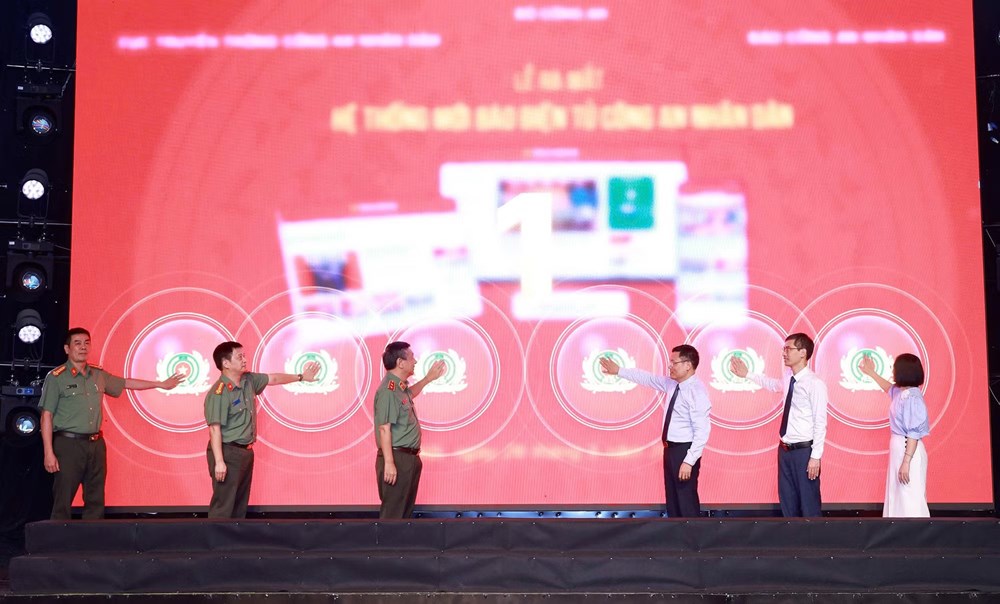 Báo Công an nhân dân ra mắt hệ thống quản trị toà soạn điện tử và giao diện mới - ảnh 4
