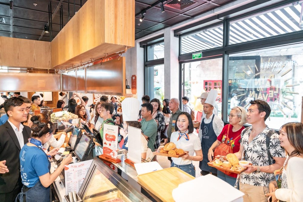 Tiệm bánh Eric Kayser thứ 2 tại Việt Nam ra mắt tại Ba Na Hills - ảnh 1