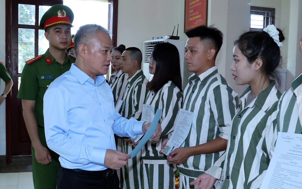 Cơ hội thứ hai từ ngày trở về của các phạm nhân được đặc xá - ảnh 1
