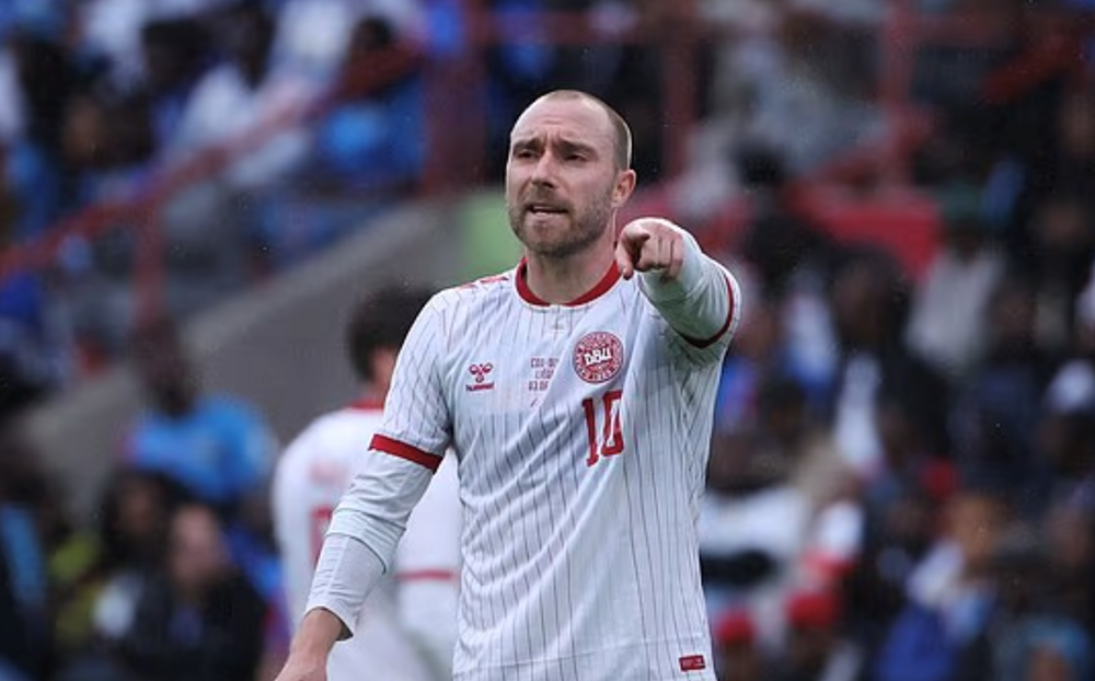 Eriksen lại gục ngã trên sân cỏ - ảnh 1