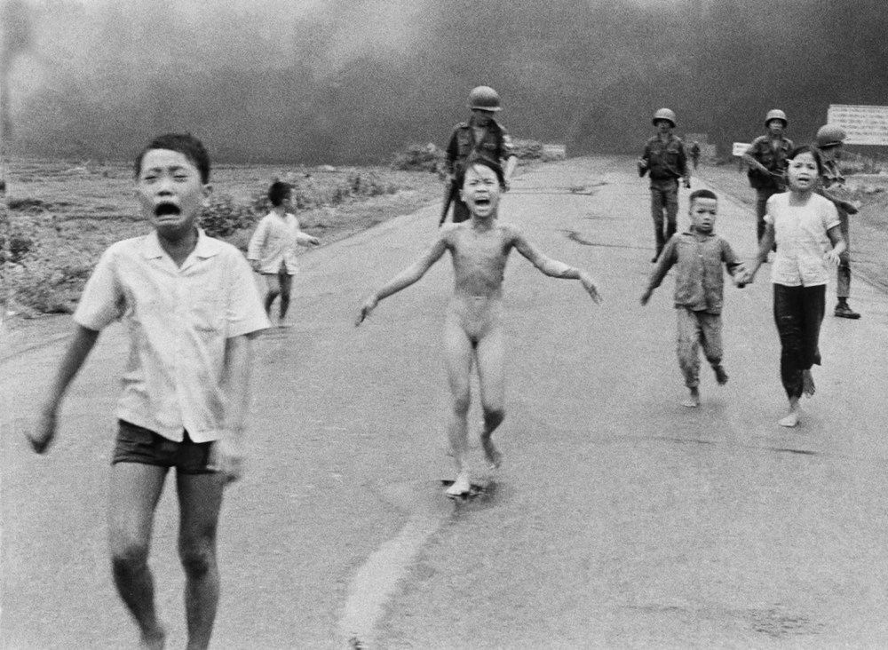 Phóng viên Nick Út chụp bức ảnh “Em bé Napalm” - ảnh 1