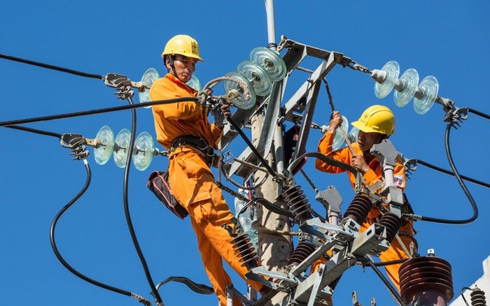 EVN lãi gần 52.000 tỉ đồng: Thủy điện lập kỉ lục, nhưng áp lực mới đang xuất hiện - ảnh 1