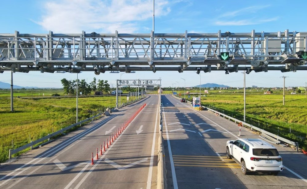 20h hôm nay thu phí 5 cao tốc Bắc - Nam: Tài xế cần chuẩn bị gì? - ảnh 1