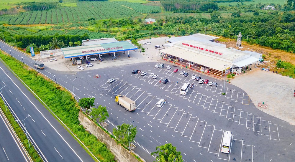 Rà soát toàn bộ trạm dừng nghỉ cao tốc, tài xế cần thêm dịch vụ gì? - ảnh 1
