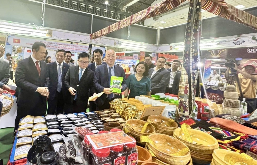 Việt Nam rót hơn 1,2 tỉ USD ra nước ngoài, 3 thị trường hút vốn mạnh nhất - ảnh 1