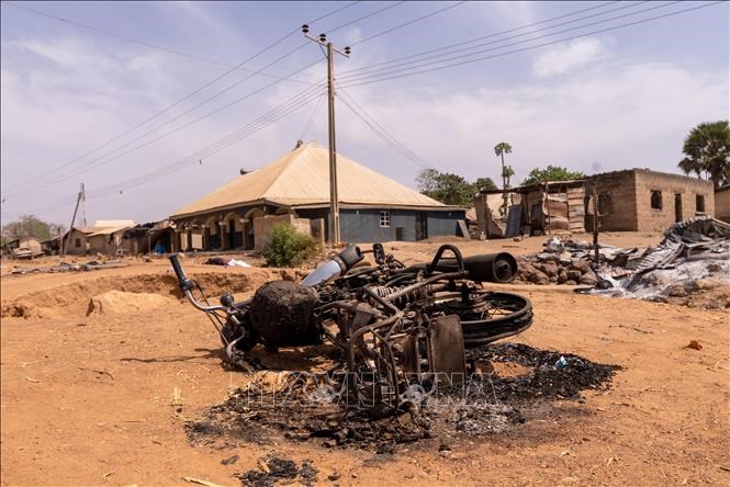 Nigeria: Hơn 30 người bị sát hại trong lúc cầu nguyện, bạo lực lan rộng ở miền Bắc - ảnh 1
