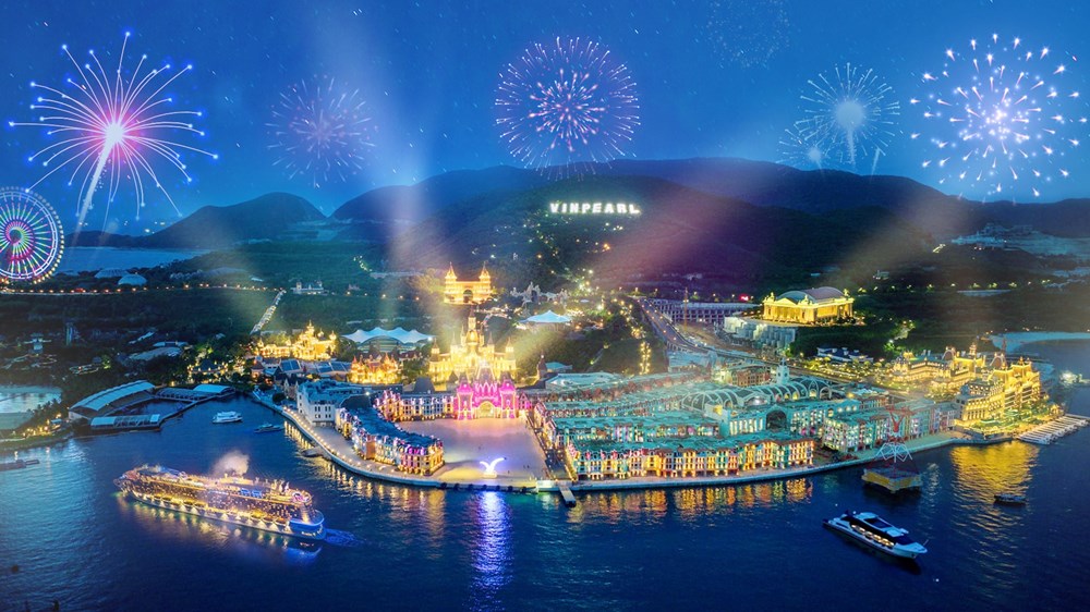 Hòn Tre: Từ một hòn đảo hoang sơ giữa vịnh Nha Trang đến “đảo diệu kỳ” của hàng triệu du khách - ảnh 1