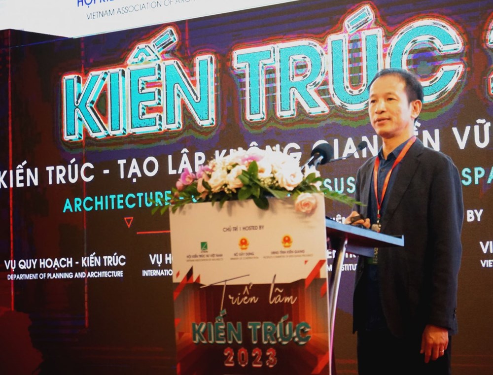 Bài 3: Đánh thức công viên sau hoàng hôn - ảnh 5