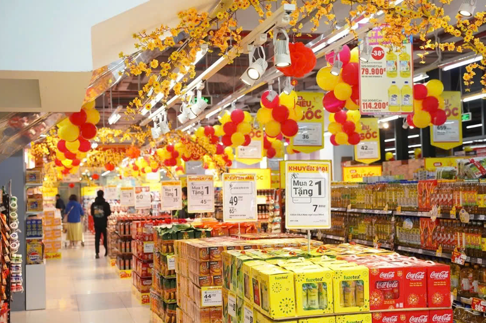 Vì sao WinMart, Bách Hóa Xanh, AEON cùng kéo về nông thôn? - ảnh 1