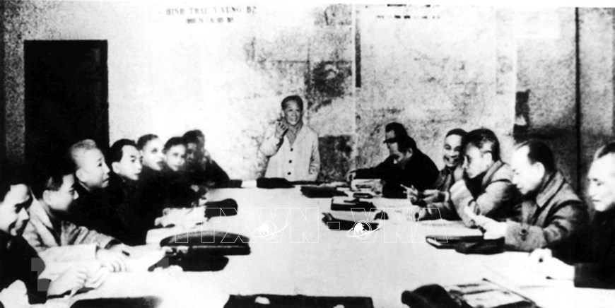 Bộ Chính trị bàn kế hoạch chiến lược giải phóng miền Nam (1974) - ảnh 1
