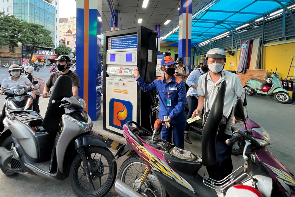 Loạt ưu đãi thuế sắp hết hạn, giá xăng dầu sắp tới ra sao? - ảnh 1