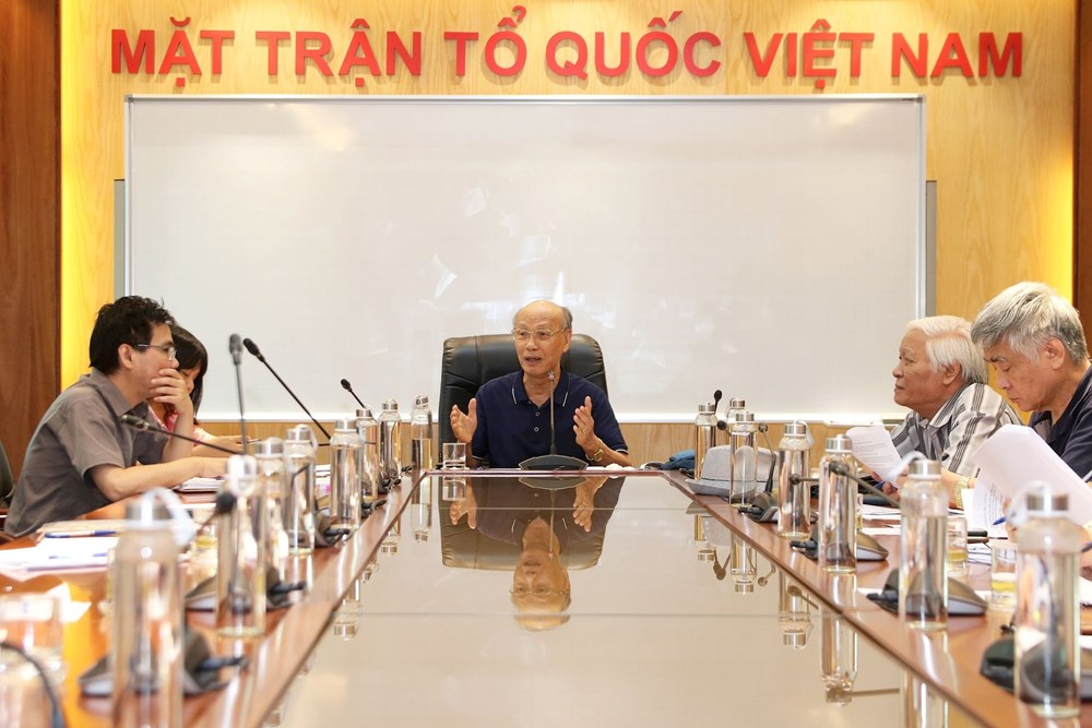 Sửa đổi Hiến pháp để đáp ứng yêu cầu đổi mới của đất nước - ảnh 2
