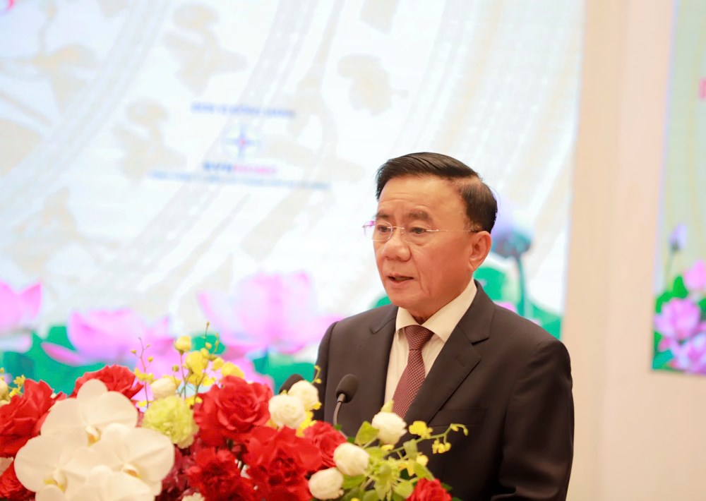 Đảng và Nhà nước tạo điều kiện thuận lợi để báo chí phát triển chuyên nghiệp, nhân văn, hiện đại - ảnh 1