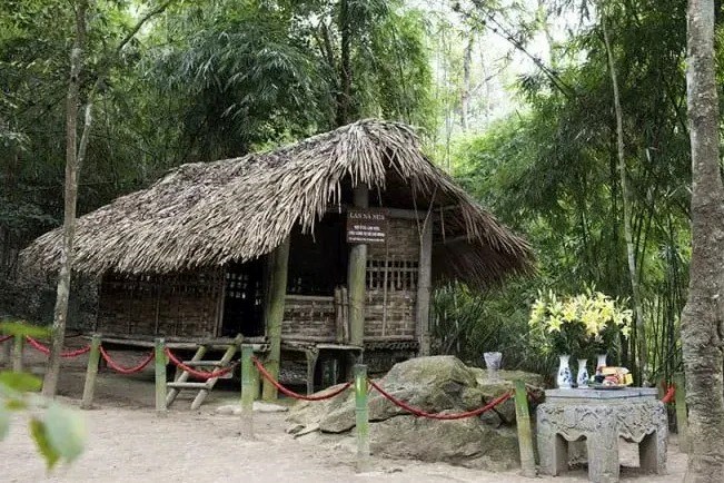 Bộ VHTTDL cho phép khai quật khảo cổ lần thứ 2 tại di tích Thành Nhà Bầu - ảnh 1