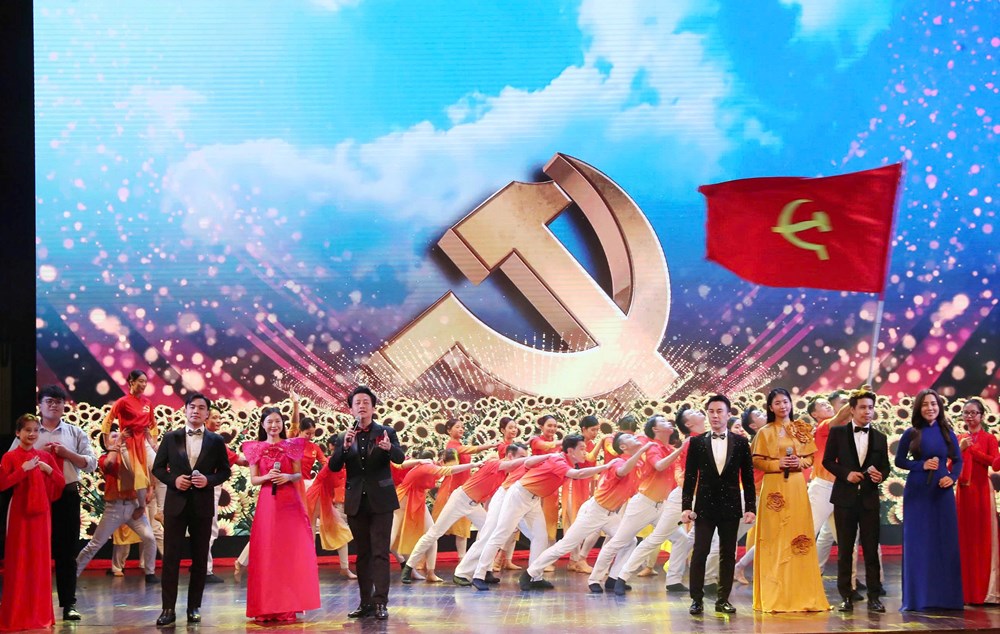 Lan tỏa niềm tự hào được đóng góp cho thành công của Đại hội Đảng bộ Bộ VHTTDL - ảnh 13