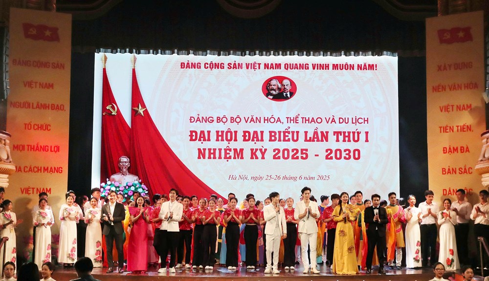Lan tỏa niềm tự hào được đóng góp cho thành công của Đại hội Đảng bộ Bộ VHTTDL - ảnh 15