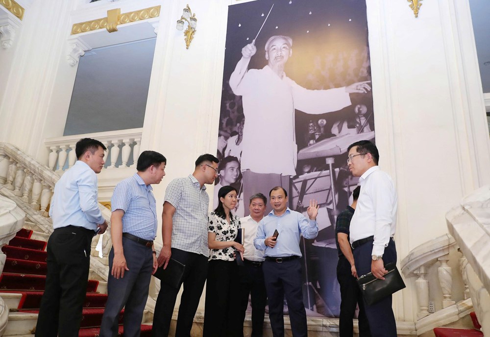Lan tỏa niềm tự hào được đóng góp cho thành công của Đại hội Đảng bộ Bộ VHTTDL - ảnh 1