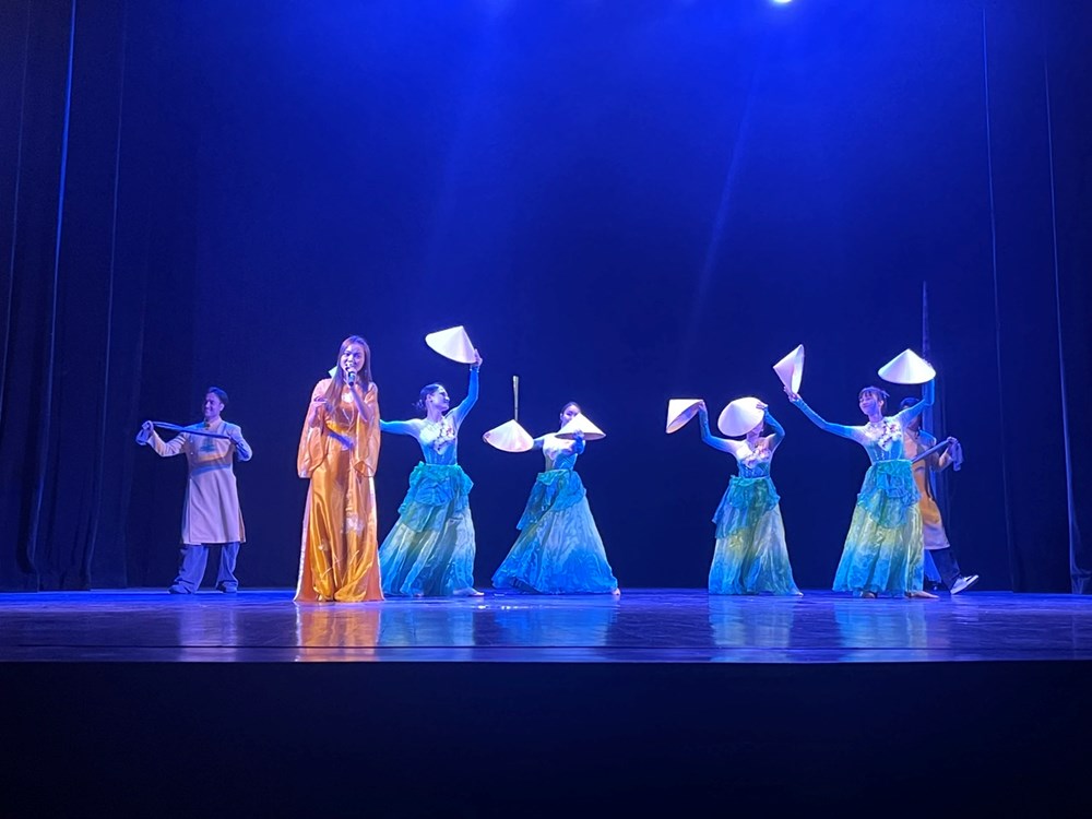 Khi nghệ thuật trở thành sứ giả hữu nghị - ảnh 4