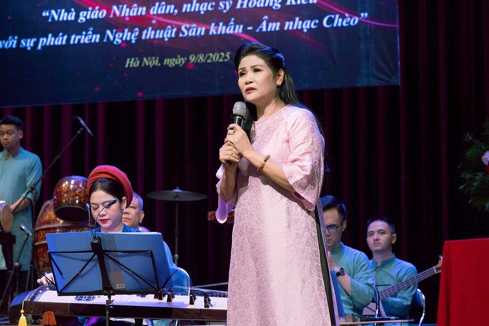 Nhà giáo Nhân dân, nhạc sĩ Hoàng Kiều với sự phát triển của sân khấu, âm nhạc Chèo - ảnh 4