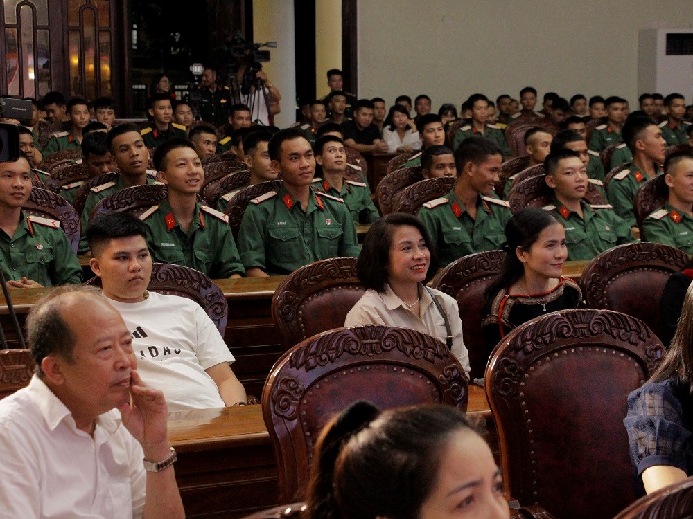 Khơi dậy tinh thần yêu nước, ý thức trách nhiệm công dân trong mỗi người - ảnh 3