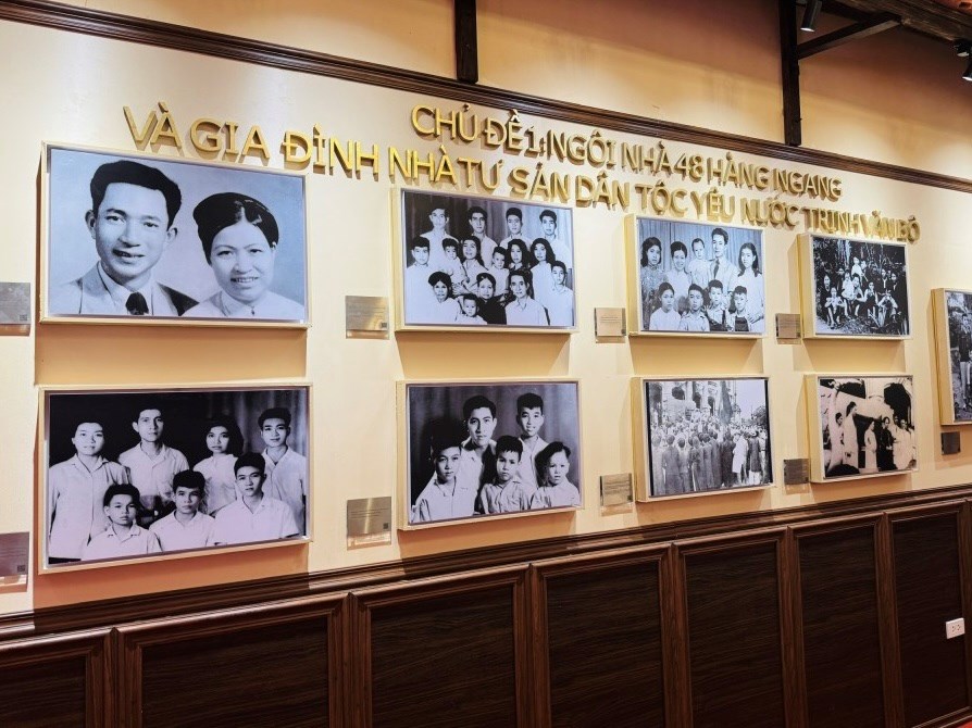 Lễ gắn biển di tích 48 Hàng Ngang - nơi Chủ tịch Hồ Chí Minh khởi thảo Tuyên ngôn Độc lập - ảnh 4