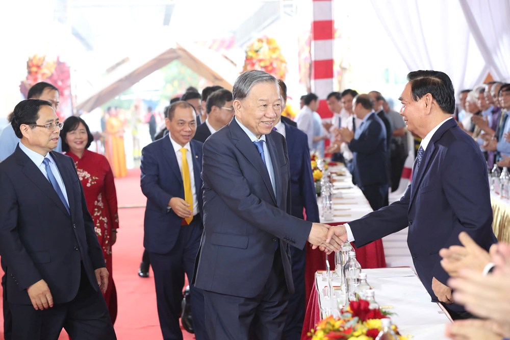 Tổng Bí thư dự khánh thành Trung tâm Hội chợ Triển lãm Quốc gia - ảnh 3