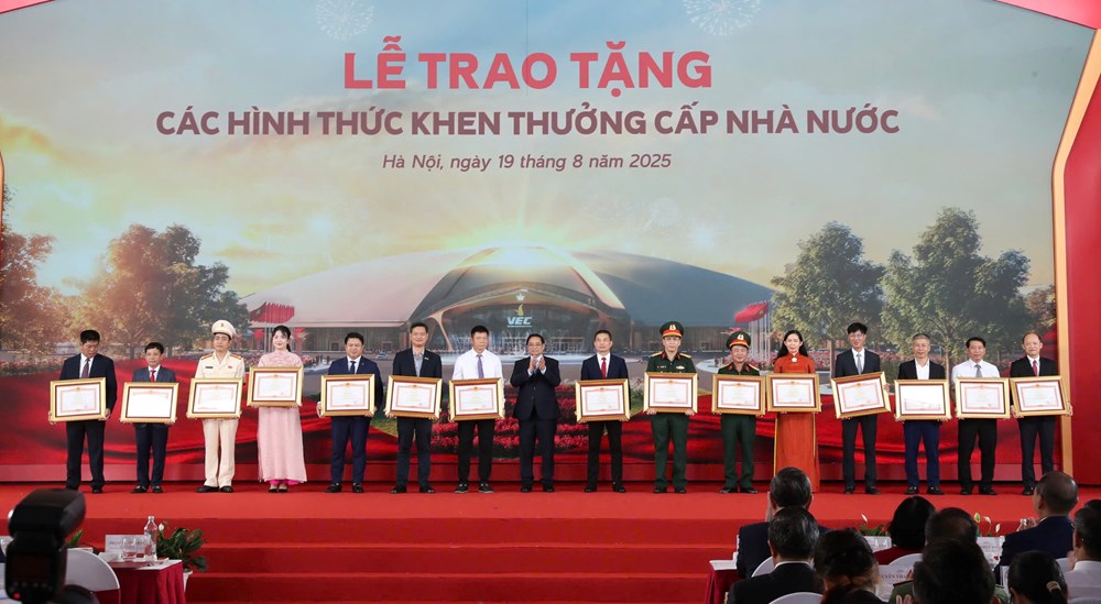 Làm tiếp những công trình biểu tượng của đất nước - ảnh 4
