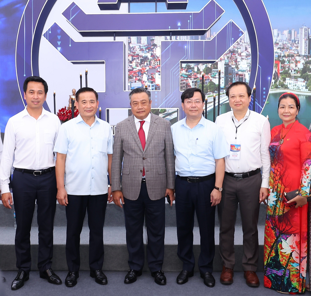 Tôn vinh giá trị văn hóa, khẳng định tầm nhìn phát triển bền vững của Thủ đô - ảnh 1
