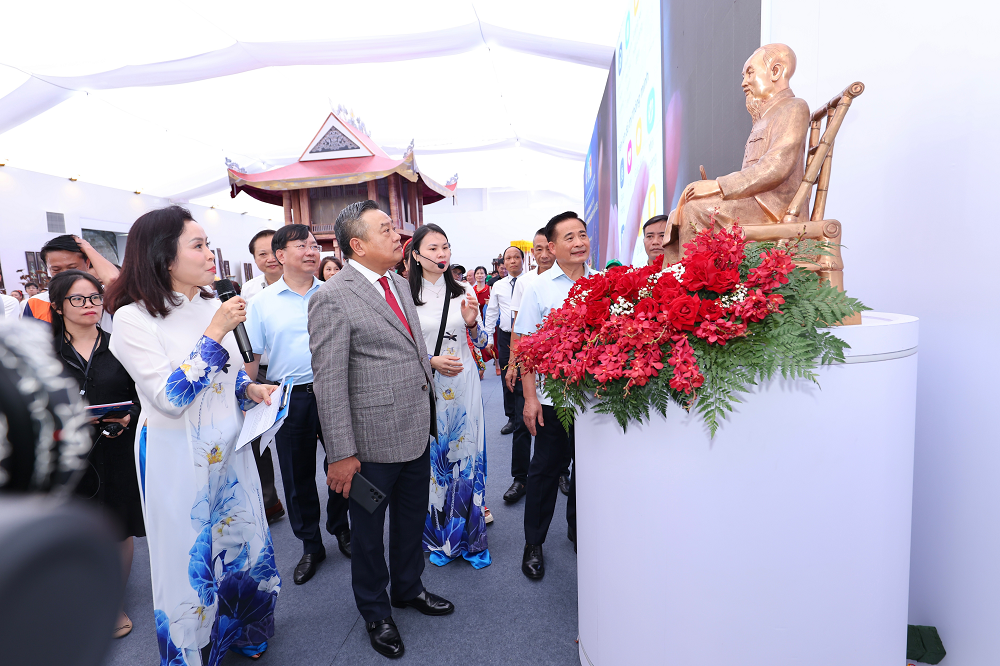 Tôn vinh giá trị văn hóa, khẳng định tầm nhìn phát triển bền vững của Thủ đô - ảnh 3