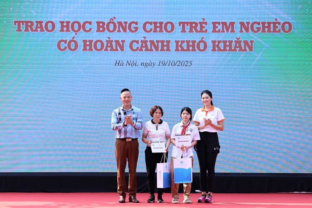 Hoa khôi Vũ Hương Giang chạy bộ lan tỏa thông điệp vì môi trường không khói thuốc - ảnh 7