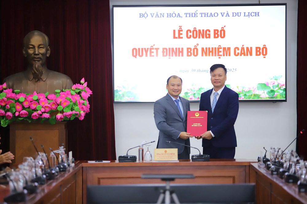 Công bố quyết định bổ nhiệm hai Phó Cục trưởng thuộc Bộ VHTTDL - ảnh 2
