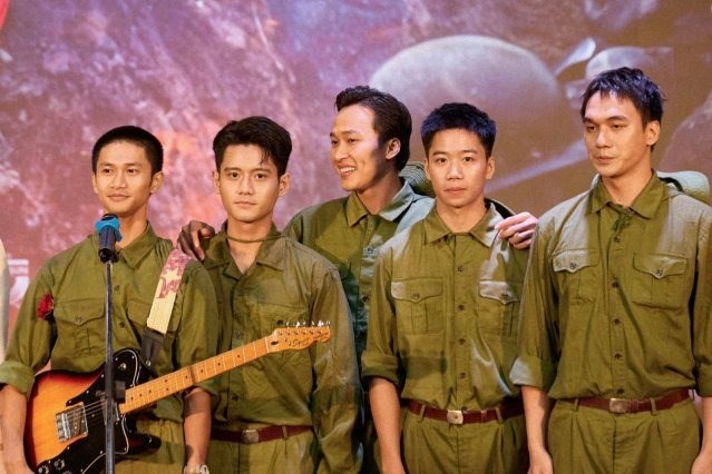 Nguyễn Hùng - diễn viên phim “Mưa đỏ” nhận Giải “Cảm hứng Việt“ - ảnh 4