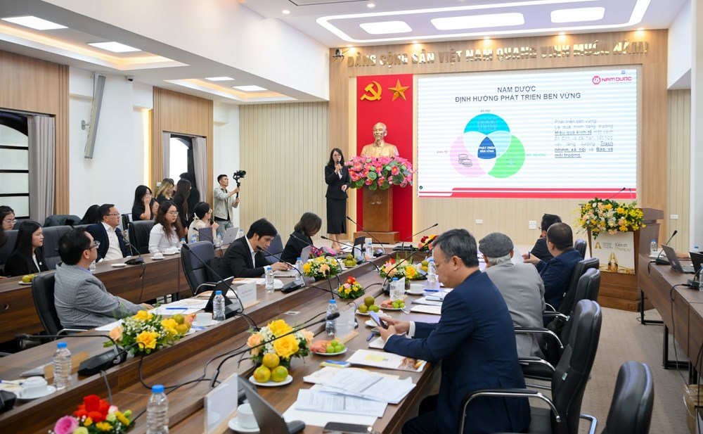 “Kiên trì phụng sự”- Thông điệp nổi bật tại Giải thưởng Hành động vì Cộng đồng 2025 - ảnh 6