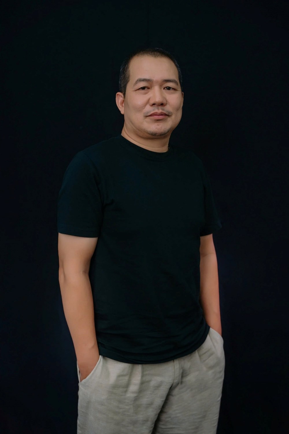 Đạo diễn Lương Đình Dũng luôn bị thôi thúc kể những câu chuyện dữ dội - ảnh 2