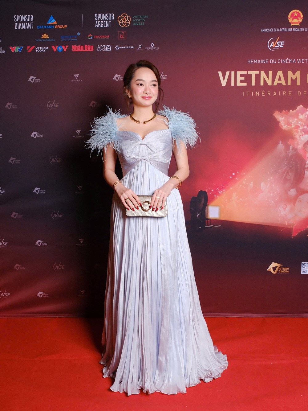 Dàn sao hội tụ tại thảm đỏ - ảnh 6