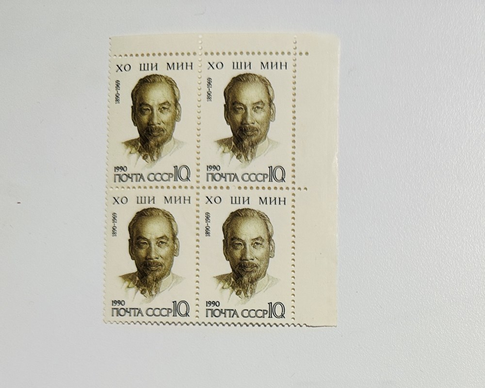 Trưng bày chuyên đề “Dấu chân Hồ Chí Minh trên quê hương Cách mạng Tháng Mười” - ảnh 3