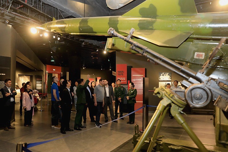Hệ thống bảo tàng quân đội tăng tốc chuyển đổi số, thu hút hàng triệu khách tham quan - ảnh 4
