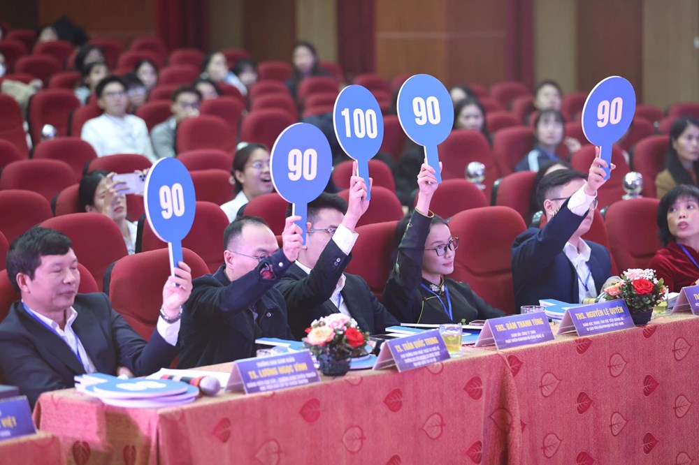 Tuổi trẻ Thủ đô cất tiếng nói trách nhiệm tại Chung kết Cuộc thi Hùng biện 2025 - ảnh 4