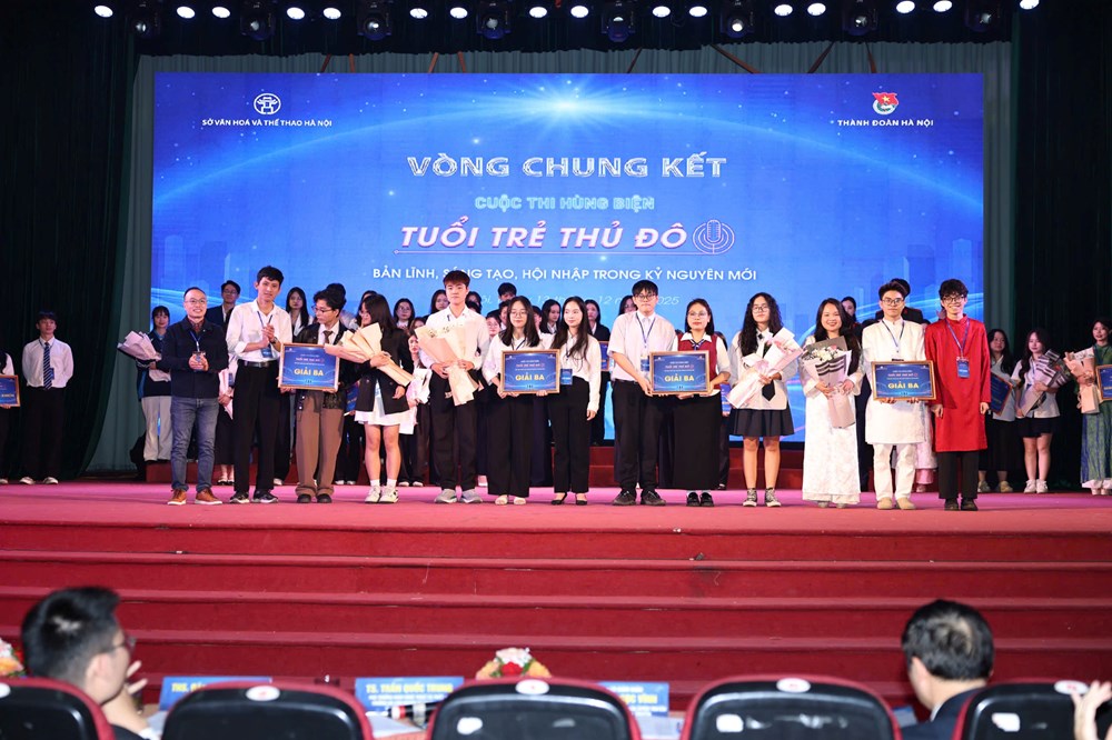 Tuổi trẻ Thủ đô cất tiếng nói trách nhiệm tại Chung kết Cuộc thi Hùng biện 2025 - ảnh 5