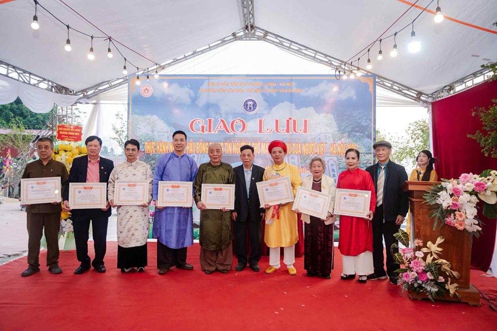 Ứng dụng công nghệ số trong quản lý tín ngưỡng thờ Mẫu - giữ gìn chuẩn mực di sản - ảnh 4