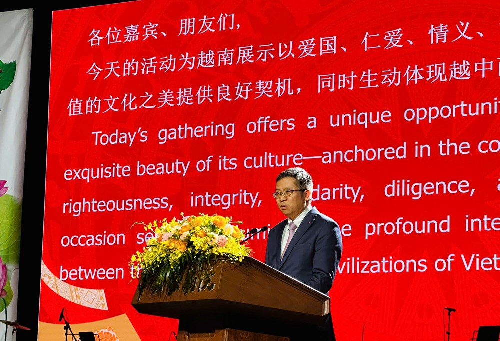 Rực rỡ sắc màu văn hoá Việt Nam tại Trung Quốc - ảnh 3